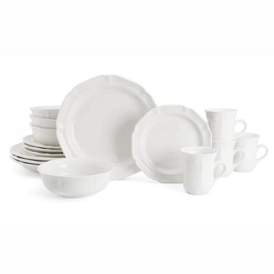 China Modern Design Viable Nordic Restaurant Porcelain Dinnerware Set / Irregular Ceramic Dinner Set White 16 Pcs for sale