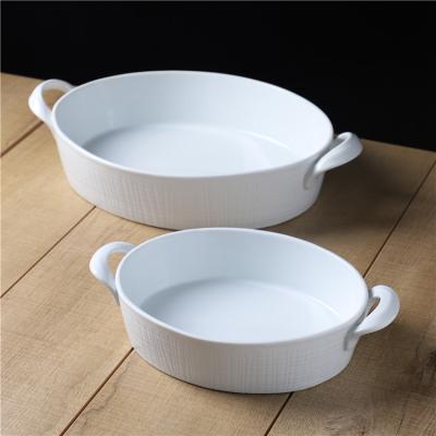 China Modern Design Hot Sale Custom Size Sustainable Bread Cake Ceramic Bakeware Set For Restaurant Hotel With Handle for sale