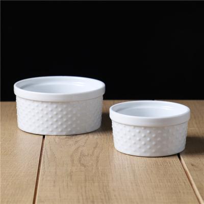 China New Design Viable Emboss Porcelain Baking Dishes White Kitchen Bakeware For Pudding Ice Cream for sale