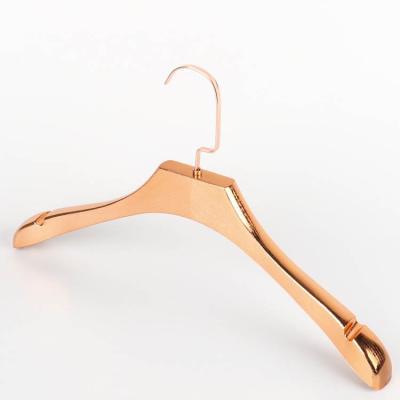 China Wholesale Durable Rose Gold Durable Plastic Clothes Garment Space Saving Coat Clothes Hangers for sale