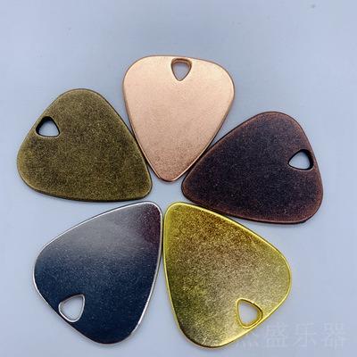 China Popularity Guitar Accessory Set Picks Metal Guitar Picks Electric Guitar Picks Electric Guitar Border Shrapnel|Collar Picks for sale