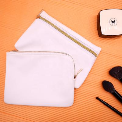 China Designer Waterproof White Recycled Zipper Travel Toiletry Pouch Makeup Bag Leather Custom Cosmetic for sale