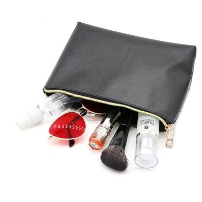 China Fashion Making Eco-Friendly Customize Recycled Cosmetic Leather Travel Toiletry Zipper Pouch Makeup Bag for sale