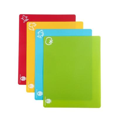 China Sustainable custom thickness pp plastic cutting board ply frosted choppong board for sale