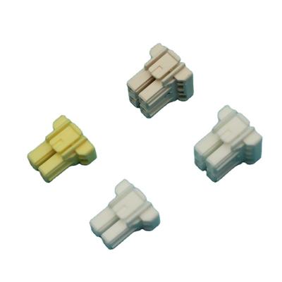 China audio & Video AMP 1376388 1376392 5.0MM Pitch 4P 2 PIN Dual Row Electrical Connector Plug Male Terminal Housing for sale