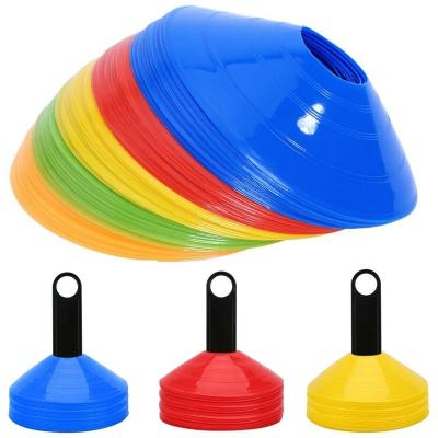 China Amazon 50pcs Durable Hot Sale Plastic Training Kit Soccer Training Equipment Football Training Cones Space Marker Disc Rugby for sale