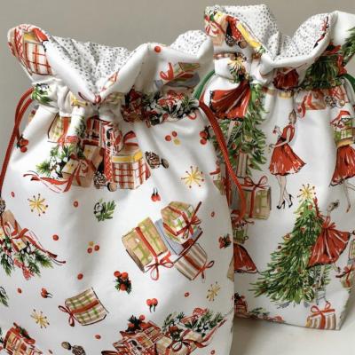 China Christmas Gift Bags All Cloth Drawstring Christmas Gift Wrap Trimmings Quilted Christmas Gift Bag Hostess Gift for sale