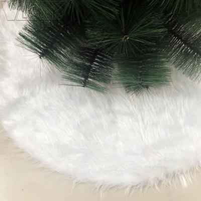 China 1PC Christmas White Christmas Tree Skirt Cover Natal Tree Skirts New Year Home Decor Mat Aprons Fur Decorations For New Year for sale