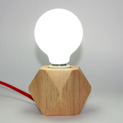 China De moderne Noordse Unieke Schemerlamp van Edison Bulb van de Schemerlampen Natuurlijke Houten Basis Te koop