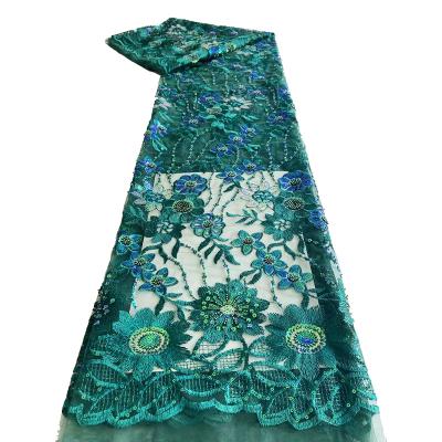 China Sustainable Green Beaded Lace Fabric Beaded Sequined Lace Fabric Te koop