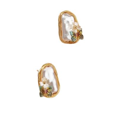 China European and American pearl handmade exquisite baroque butterfly earrings retro temperament new fashion environmental-friendly creative earring for sale