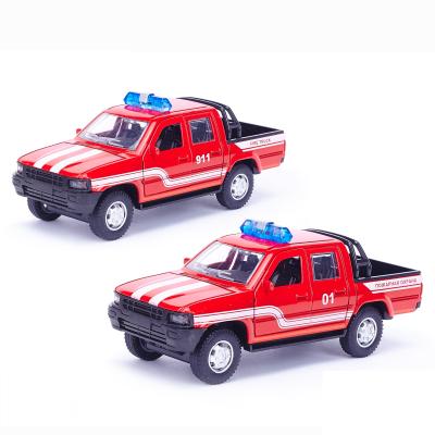 China Toy QSTOYS 1:36 Diecast Truck Russia Diecast Vehicle Pull Back Open Doors Car Model Toys With Light And Sound for sale