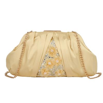 China Luxury High Quality Embroidery Fashion Clutch Chain Floral Even Cross - Body Bag Women for sale