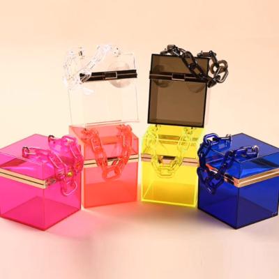 China Women Even Clear Beautiful Square Box Women Clutch Bags Clear Clutch Handbags Acrylic Transparent Cross - Body Purse Party Dinner Evening Clutch Bag for sale