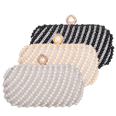 China Women Even Clutch Bags Luxury Women's Beaded Bridal Pearl Evening Clutch Bags Wedding Purse for sale