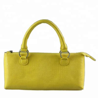 China Luxury Wine Clutch Bag Thermal Insulated Carry Tote Wine Bottle Bag Fashionable Women for sale