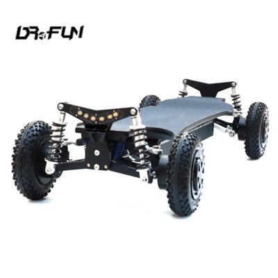 China New Arrival Adult 4WD 2000W*4 Boosted Electric Motor Driven Off Road 40KM Chain All Terrain Electric Longboard Skateboard With Side Lights for sale