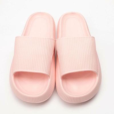 China Cushioning Hot Style Women Fashion Sandals Designer Slippers Women's Flat Ladies Famous Brands Slippers for sale