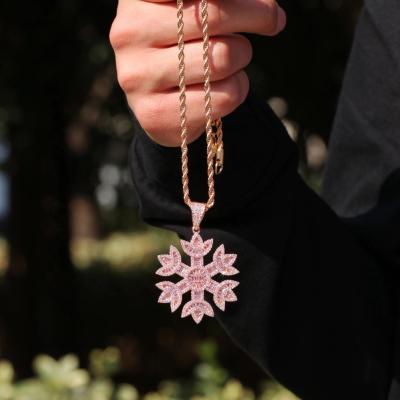 China Romantic Cuban Snowflake Bling Pendant Diamond Christmas Romantic Jewelry Hip Hop Rose Zircon Necklace for sale