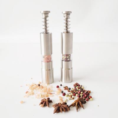 China Mini Manual Pepper Grinder One Hand Sustainable Pepper Mill for sale