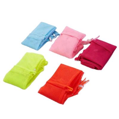 China Sustainable Polyester Cat Wash Bag Cat Wash Restraint Bag Cat Wash Shower Bathing Bag for sale