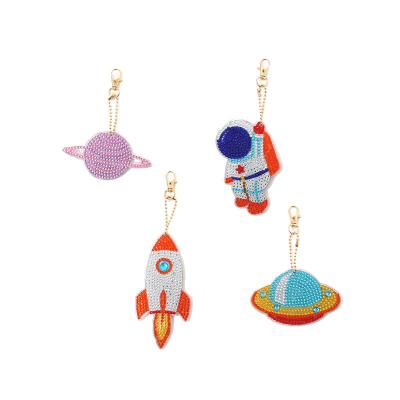 China Drill Rocket Diamond Painting Keyring pendant from traditional Chinese 4pcs/Set DIY Diamond KeyChain Pendant Astronaut Shaped for sale