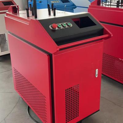 China Handheld Fiber Laser Welding Machine 1000W 1500W 2000W 3000W for Food Beverage Shops for sale