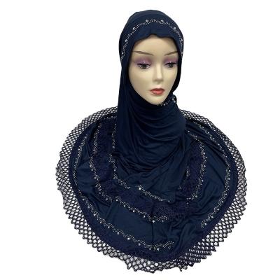 China 2022 Newest Cotton Women's 100% Muslim Hijab Scarf Rhinestone Embroidery Shawl African Adult Hijab For Arab Ladies for sale