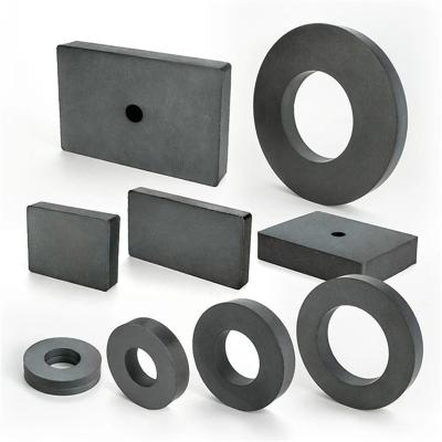 China High Performance Industrial Magnet Customized Disc Block Ferrite Magnet Y30 Y35 Y38 Y44 Y46 Round Ferrite Magnet For Motor Door Catcher Speaker for sale