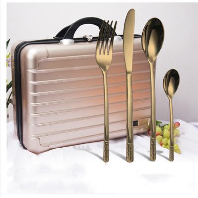 China QANA Factory Wholesale Viable OEM 86 Pieces Kitchen Flatware Metal Dinnerware Laser Mirror Sets Cutlery Sets With Suitcase Package for sale