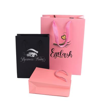 China Wholesale Custom Logo Gift Bag Recyclable Paper Luxury With Handles White Paper Gift Bag for sale