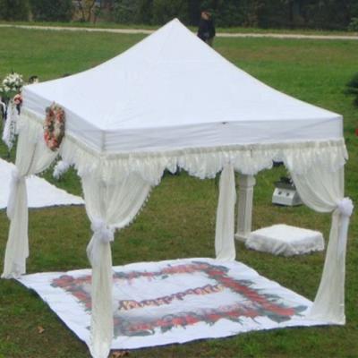 China Oxford Customized High Quality Outdoor 3*3 Square Meters Wedding Tent Event Tent With Good Price for sale