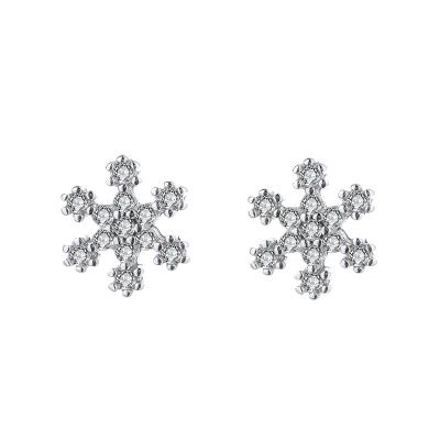 China Long Color Keeping S925 Sterling Snow Diamond Stud Earrings Sweet Winter Christmas Silver Simple Stud Earrings for sale