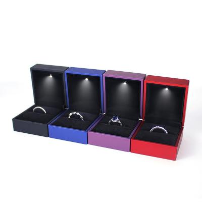 China Durable Eco-friendly Fancy LED Proposal Ring Jewelry Box Lighting Jewelry Packaging Box for sale