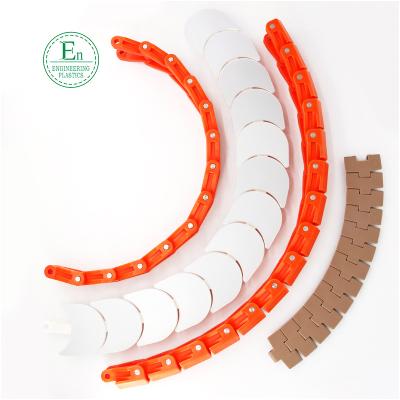 China Hot Wear Resistant Chain Polyethylene Sushi Chain Dish Sushi Pot Heat Resistant Rotating White Plastic Chain for sale