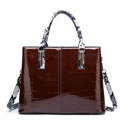 China Lady Factory Price Hot Selling Online Shopping Women Fashion Handbags for sale