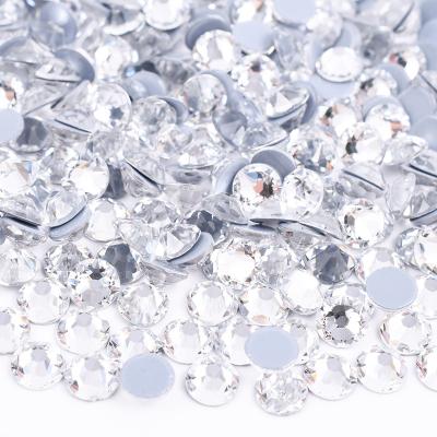 China Wholesale ss3 6 Flatback Iron On 10 16 20 30 40 50 Clear Crystal Stones Flatback Hotfix Glass Fake Stones For Dress for sale