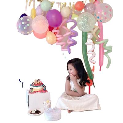 China Promotional Toy Roll Up Balloon Set Theme Children's Birthday Party Decorative Balloon Set for sale