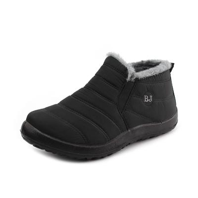 China Lightweight Women Snow Boots Waterproof Winter Ankle Bootie Warm Slip On Outdoor Shoes for sale