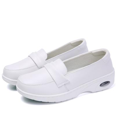 China Hospital Ladies Comfortable Work Shoes For Women Clogs Nursing Waterproof Non-slip Shoes for sale