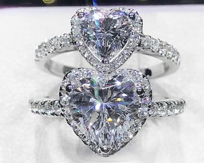 China CLASSIC Heart Love Form Full Rhinestone Engaged Marriage White Zircon Diamond Rings for sale