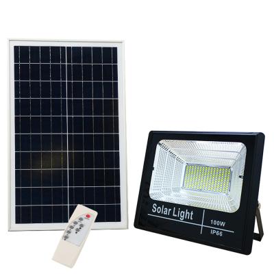 China Solar Garden 100W LED Flood Garden Lights Outdoor IP65 Flood Lamp with Remote Controller for Street Lawn for sale