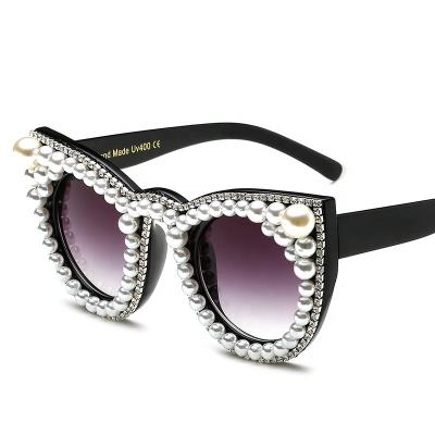 China Fashion Sunglasses Sinle Sunglasses Brand Luxury OEM Logo Cat Eye Diamond Sunglasses For Women Bling Sunglasses Rhinestone for sale