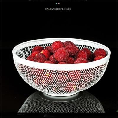 China Sustainable Metal Wire Woven Fruit Storage Bowl Basket for Kitchen Large Black Mesh Fruit Stand  home storage for sale