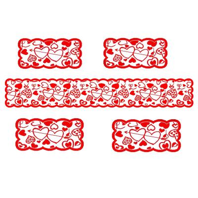 China Disposable Happy Valentines Day Lace Table Runner for Party Deco Red Arrow Table Mat Table Runner Placemats Love Set for Wedding for sale