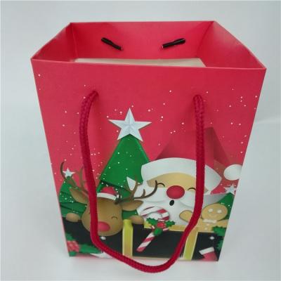 China Recyclable Accept Customize Christmas Gift Packaging Bag , Custom Small Paper Gift Bags for sale