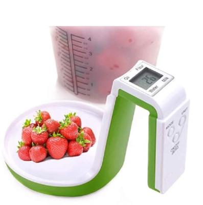 China Sustainable Kitchen Cooking Digital Scale Plastic Measuring Cup Tools for sale