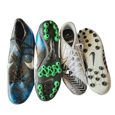 China Popular Branded Sneaker Mens Used Second Hand Football Shoes for sale