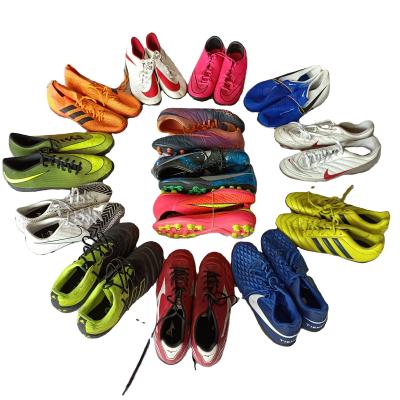 China Popular Best Quality Original Germany Soccer Used Branded Shoes for sale