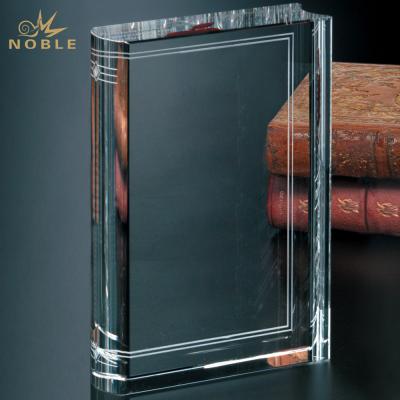 China Custom Europe Trophy Blank Award Engraved Crystal Book Trophy for sale